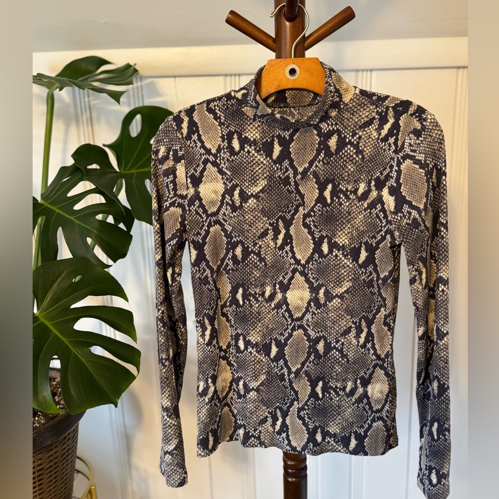 No Boundaries Snake Print Top - Black and Cream
